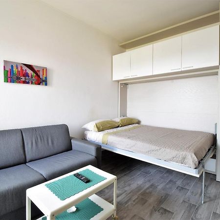 Apartmán Monolocale Nuovissimo San Giuliano Milanese Exteriér fotografie